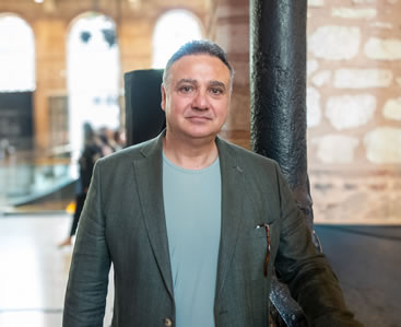 Tolga E�iz-Paperwork